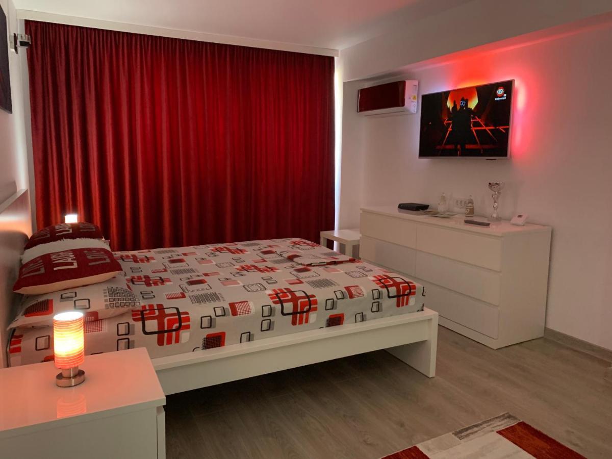 Mery Apartment Galaţi Екстериор снимка