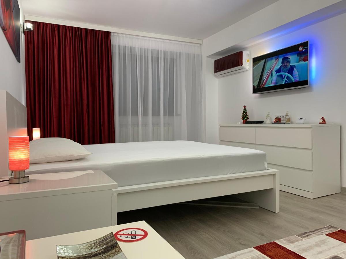 Mery Apartment Galaţi Екстериор снимка