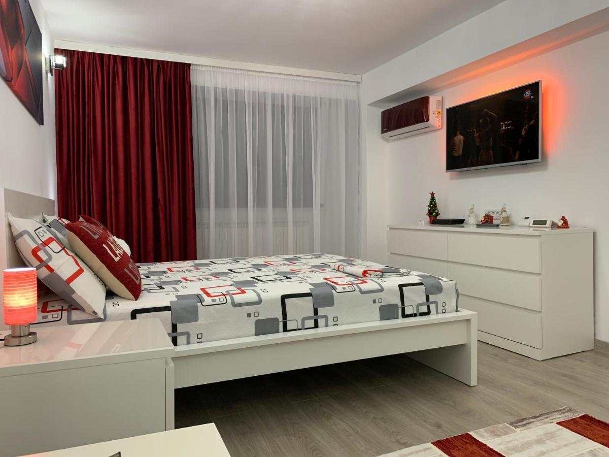 Mery Apartment Galaţi Екстериор снимка