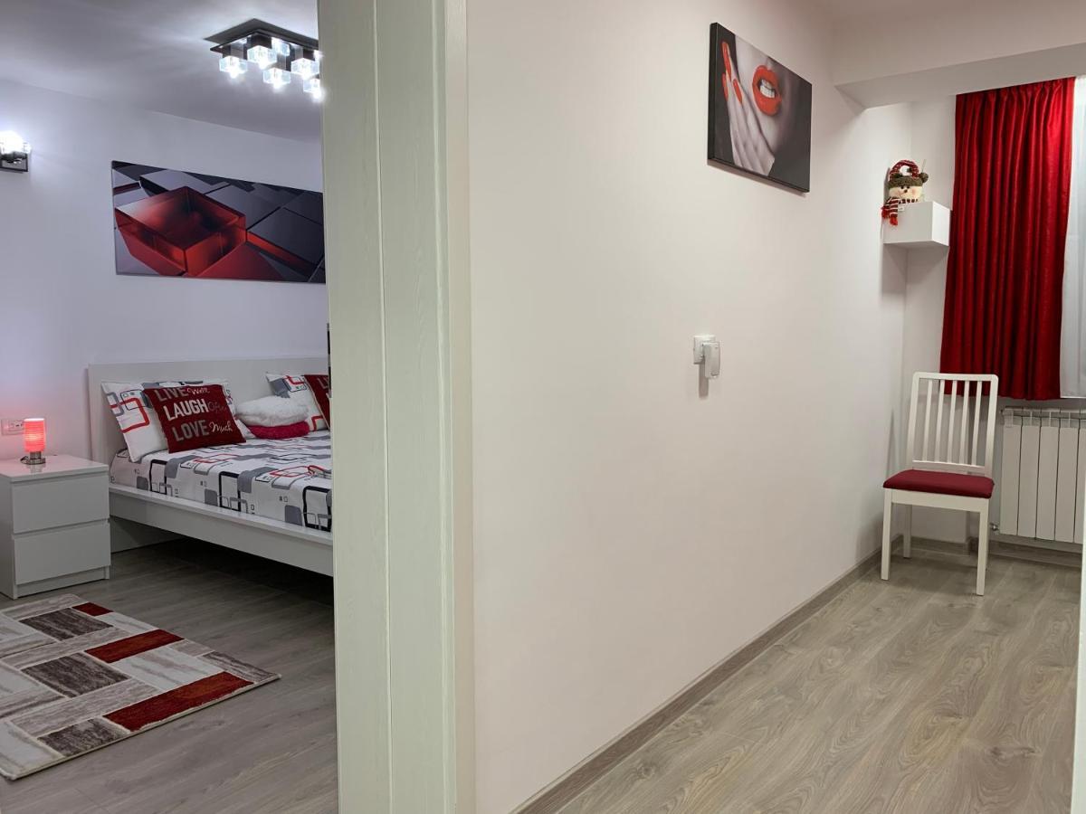 Mery Apartment Galaţi Екстериор снимка