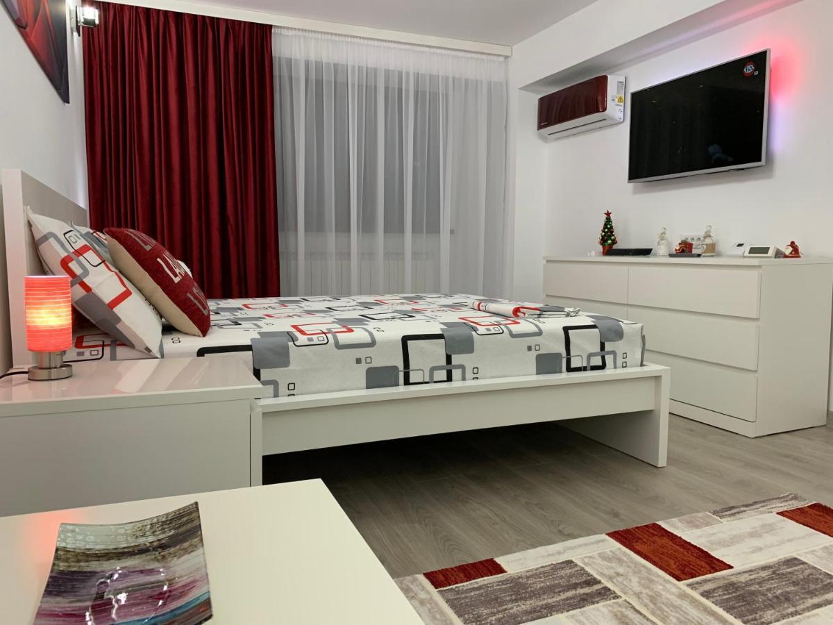 Mery Apartment Galaţi Екстериор снимка