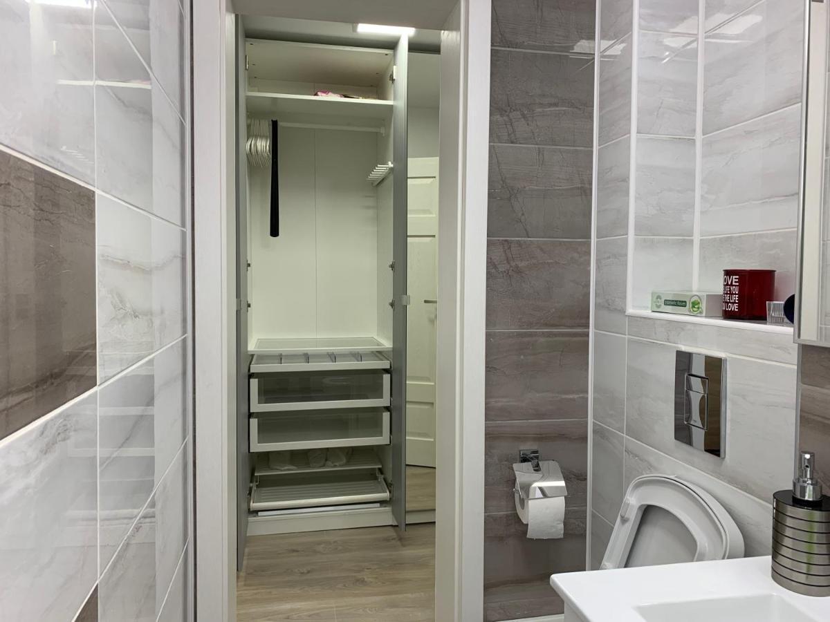 Mery Apartment Galaţi Екстериор снимка