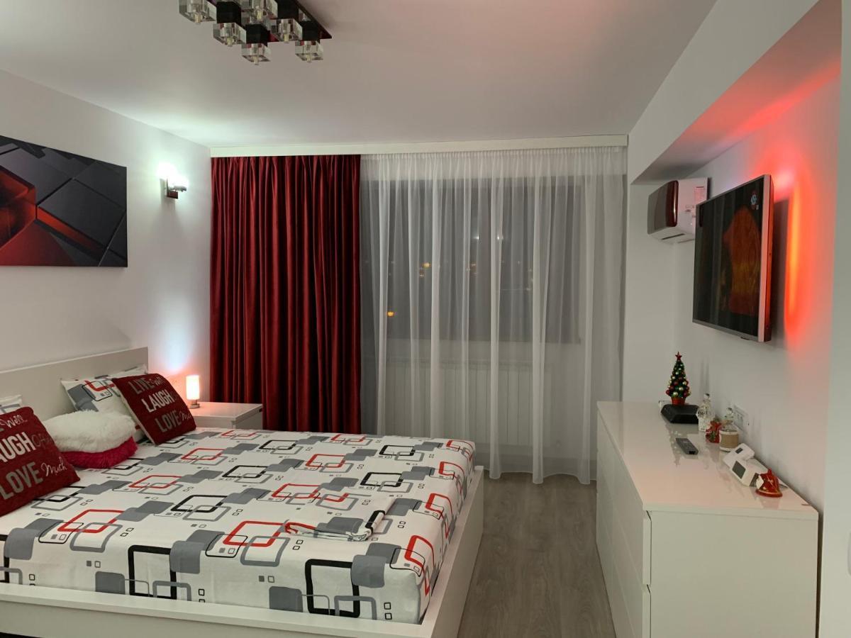 Mery Apartment Galaţi Екстериор снимка