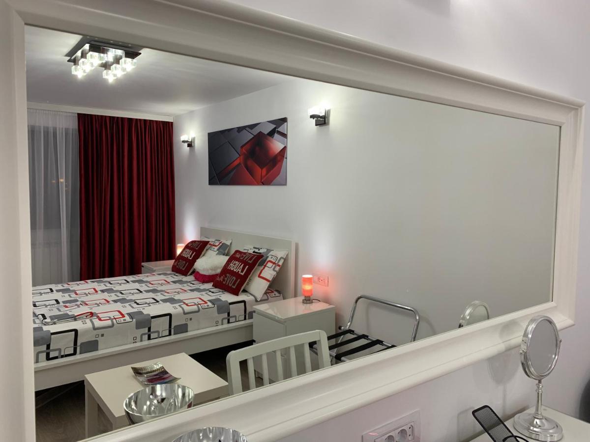 Mery Apartment Galaţi Екстериор снимка