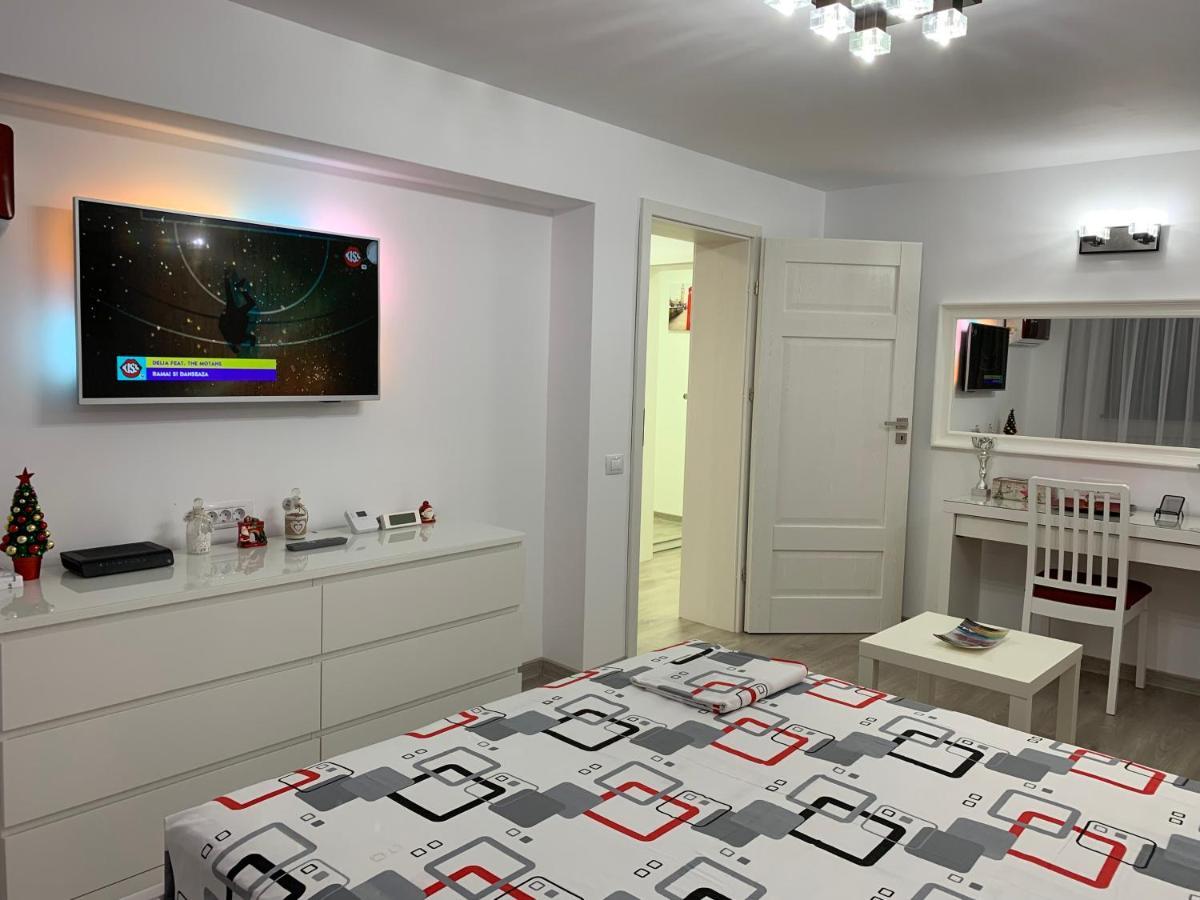 Mery Apartment Galaţi Екстериор снимка