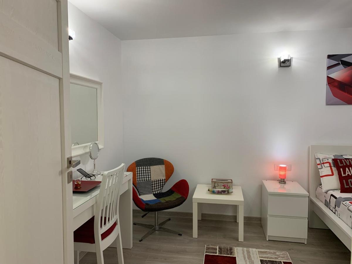 Mery Apartment Galaţi Екстериор снимка