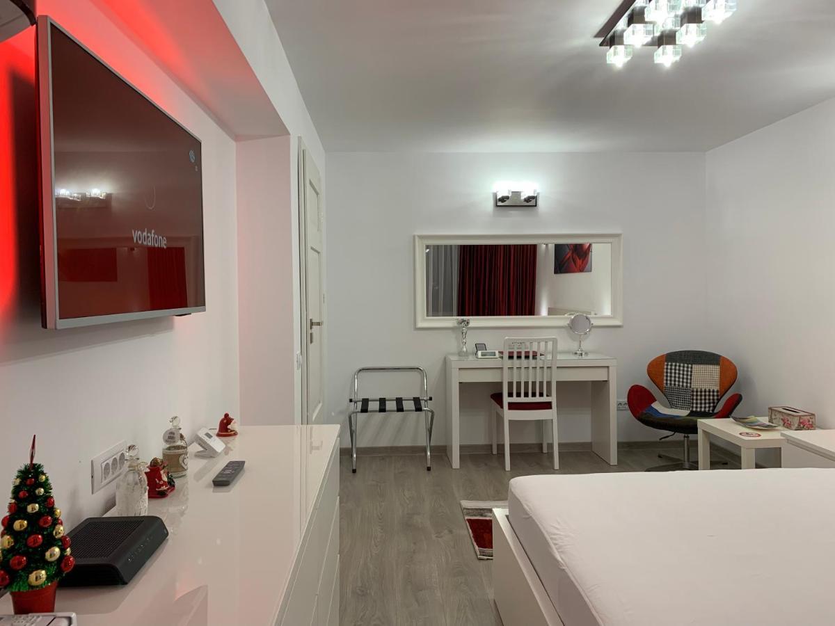 Mery Apartment Galaţi Екстериор снимка
