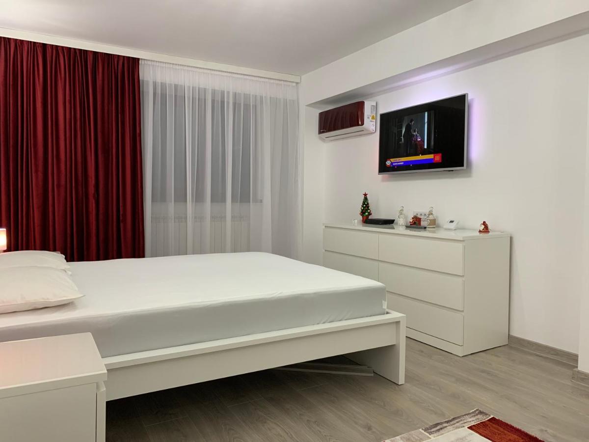 Mery Apartment Galaţi Екстериор снимка