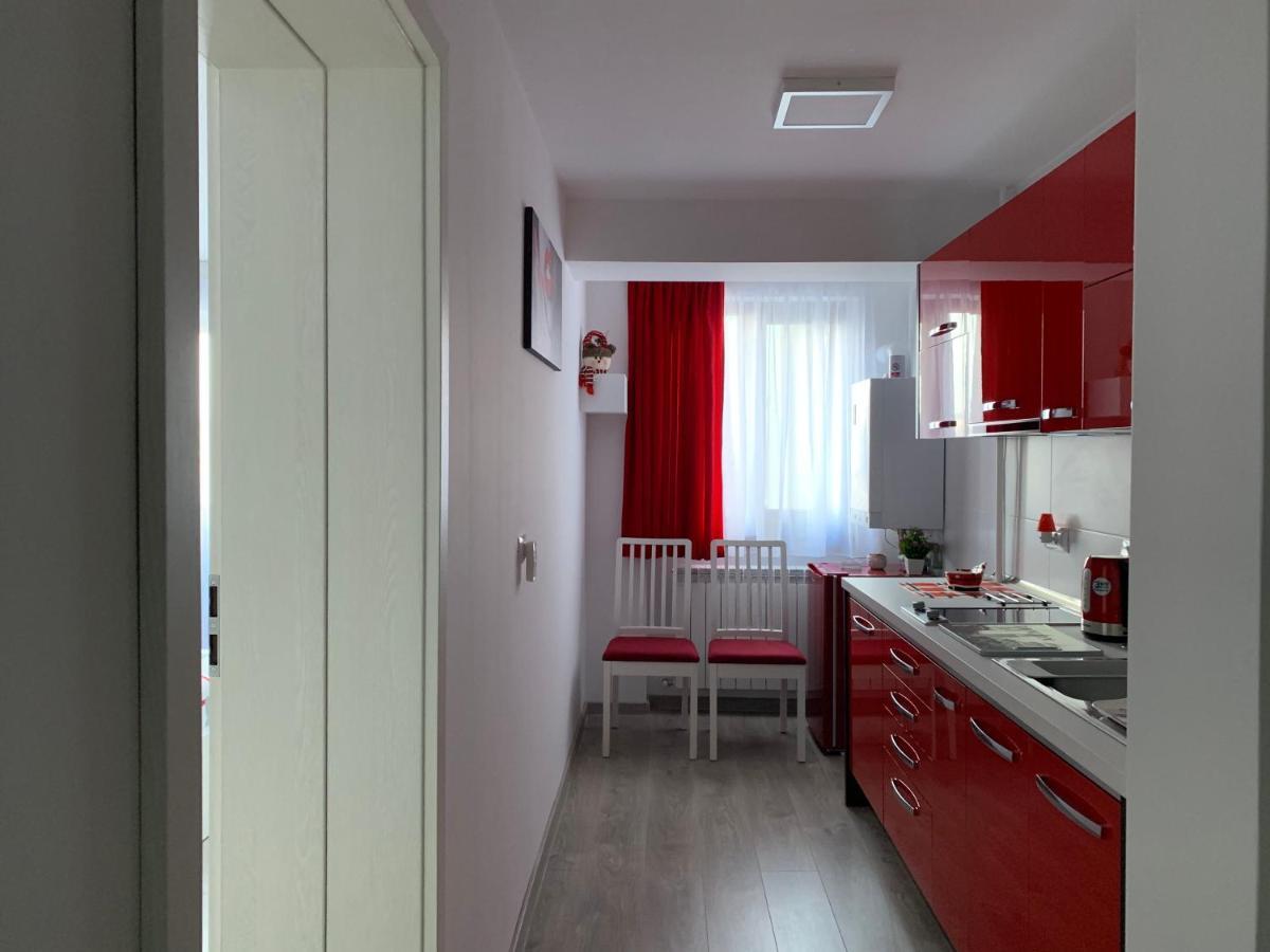 Mery Apartment Galaţi Екстериор снимка