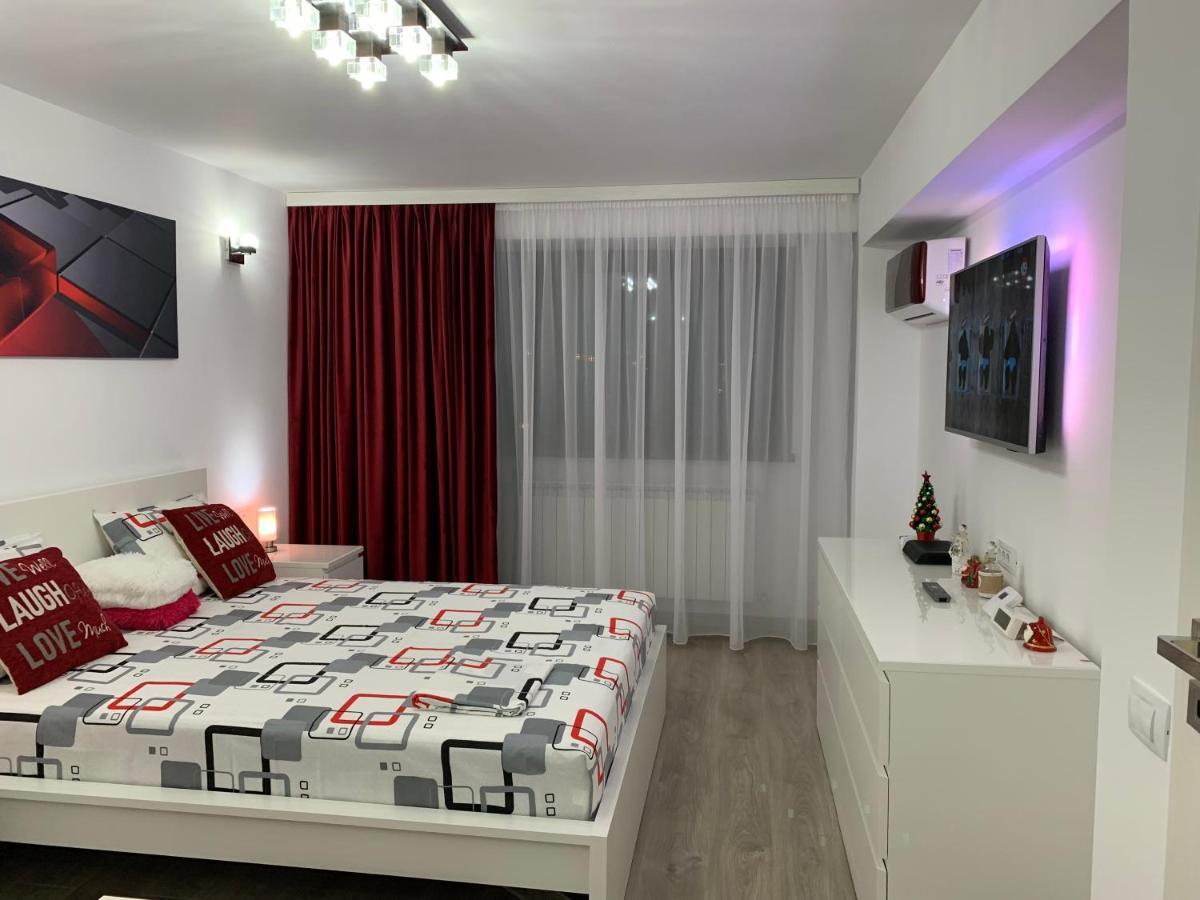 Mery Apartment Galaţi Екстериор снимка