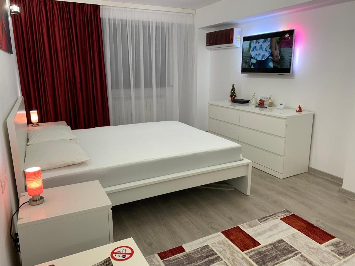 Mery Apartment Galaţi Екстериор снимка