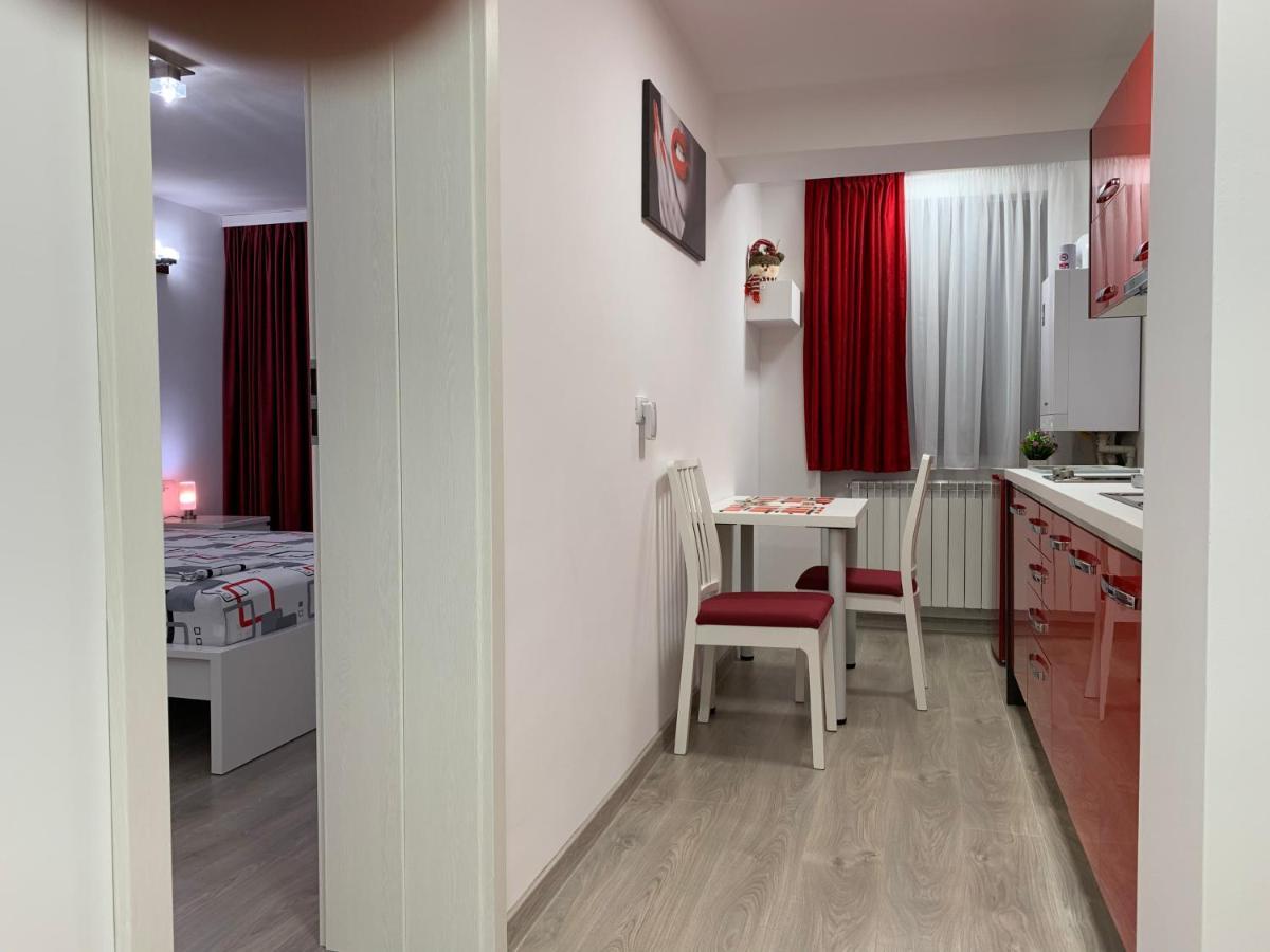 Mery Apartment Galaţi Екстериор снимка